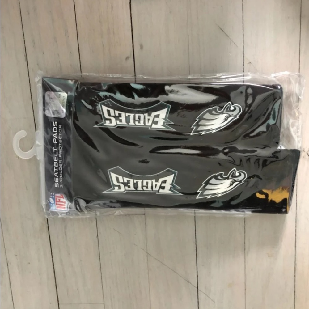 Eagles Seatbelt Pads